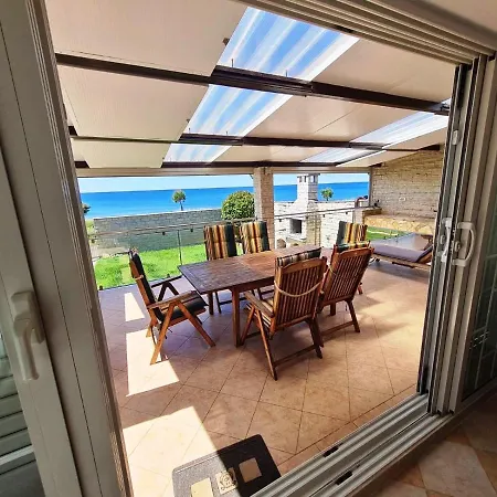 Beachfront Zala Holiday home *
